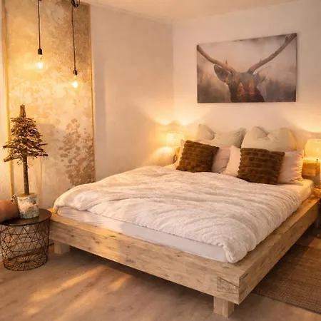 Gemuetliches Bergapartment Mit Hallenbad & Aussicht * バイアースブロン