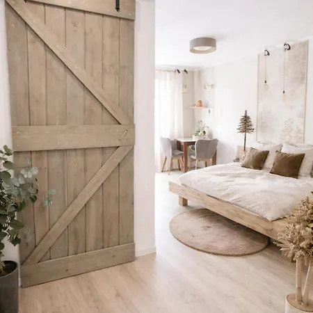 Gemuetliches Bergapartment Mit Hallenbad & Aussicht *