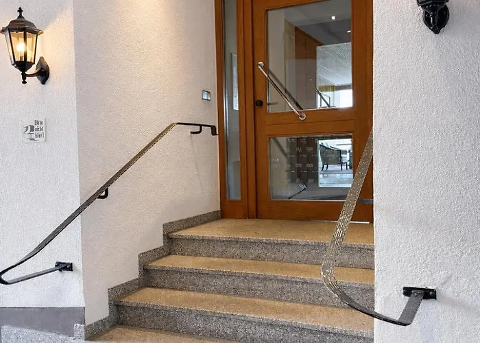 Apartment Gemuetliches Bergapartment Mit Hallenbad & Aussicht *